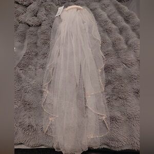 Elegant rose gold Bridal Veil - brand new